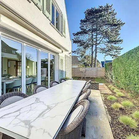 Ferienhaus Zonnedauw - *